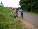 Alcides adquire roçadeiras para limpeza nos bairros