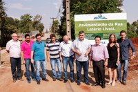 Com o prefeito Beto Preto, Vereadores visitam trechos de pavimentação do Projeto Interbairros