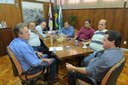 Luciano Ducci visita Câmara Municipal de Apucarana