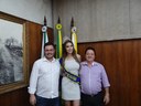 Miss Apucarana 2016, Milene Midori, faz visita a Câmara Municipal