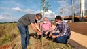 Na Semana Mundial do Meio Ambiente, Poim participa de plantio de árvores no Distrito de Pirapó