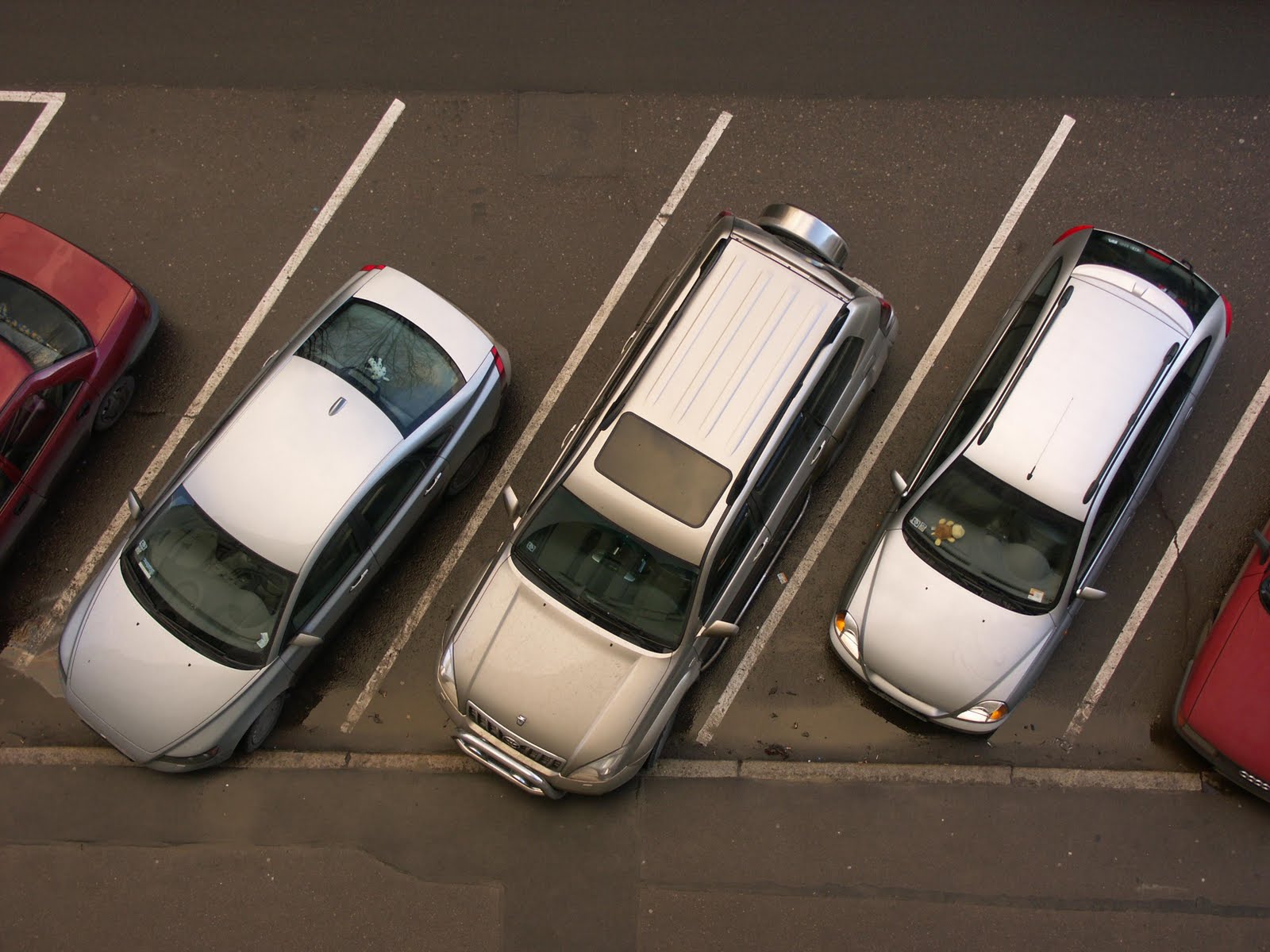 Projeto apucaranense que determina reserva de vagas em estacionamentos para gestantes é ampliado em nível estadual