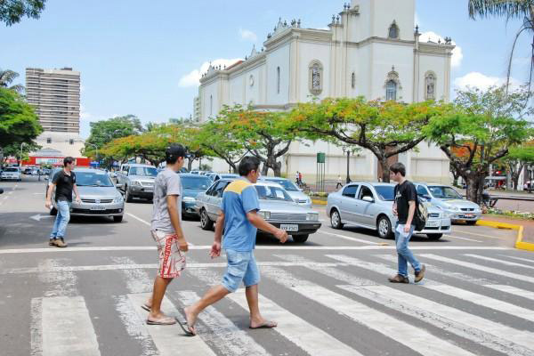 Vereador Antoniassi quer mais proteção para pedestres apucaranenses