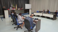 Vereadores apucaranenses aprovam projeto da LDO