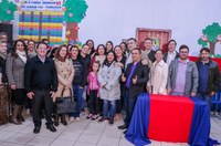 Vereadores participam de assinatura de ordem de serviço para reforma de Escola no Jardim Colonial